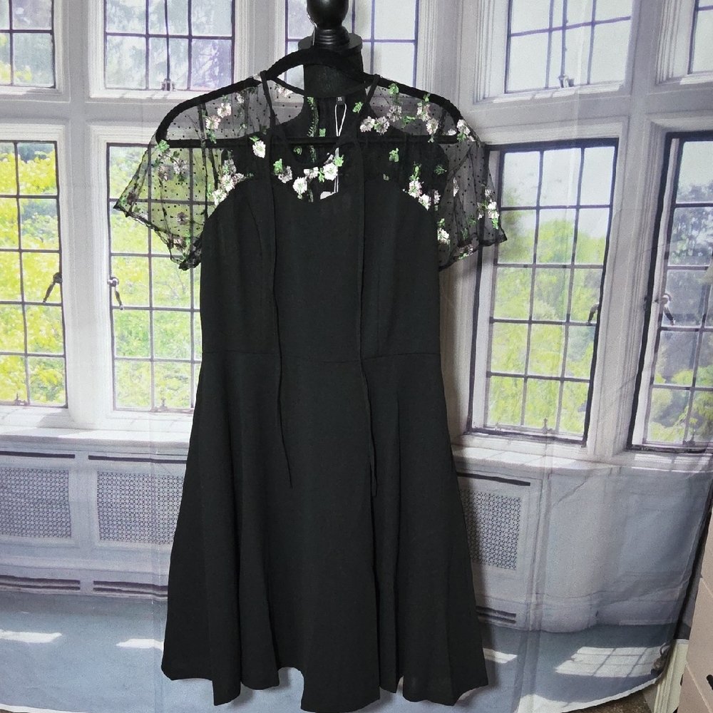 Chic Black Dress with Floral Mesh by [Brand]